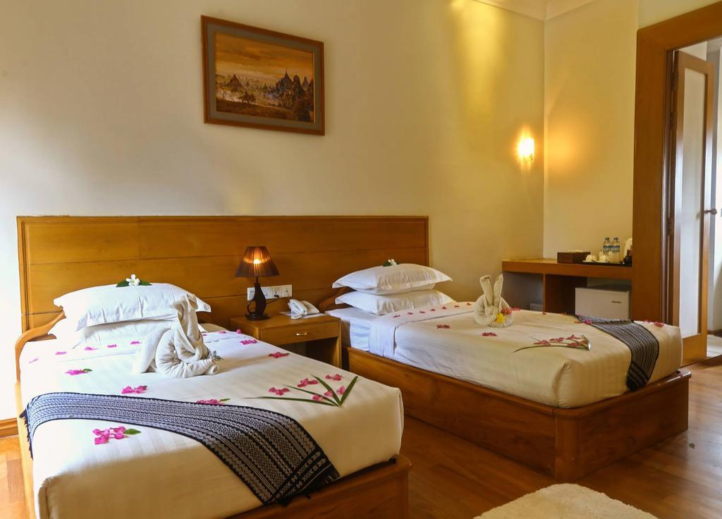 Manisanda Hotel Bagan Exterior foto